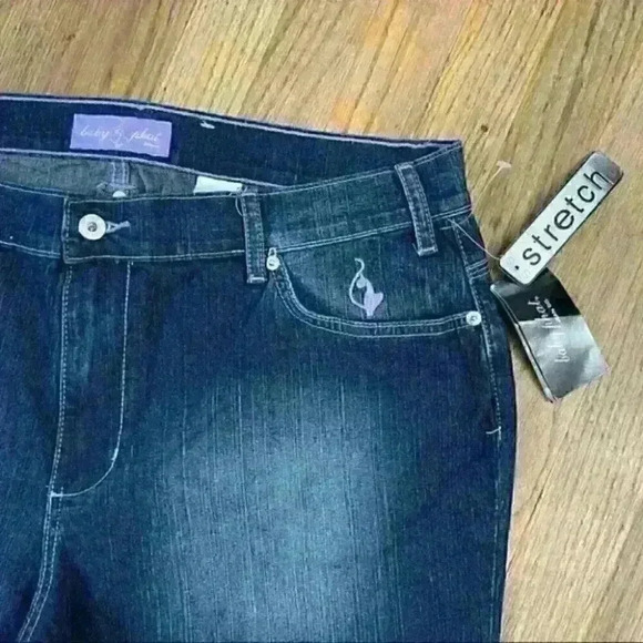 Women’s Baby Phat Stretch Crop capri cropped Jeans Size 20 NWT OP$64 - Picture 6 of 10